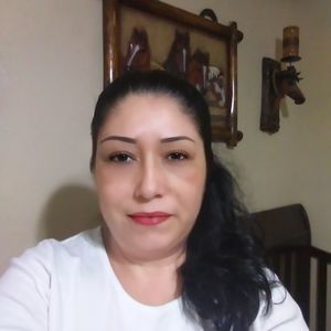 Meet your Posher, Lilia